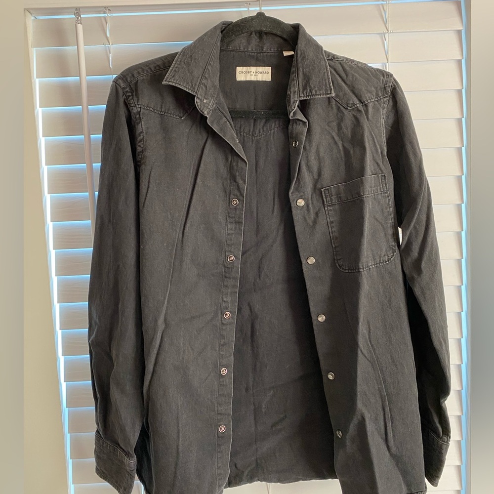 Crosby and Howard Small Long Sleeve Button Down Shirt